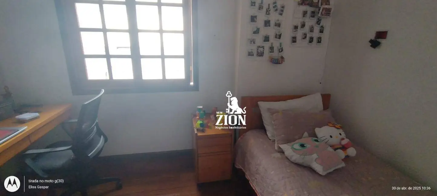 Sobrado com 3 quartos à venda, 522m2 em Santa Teresinha, São Paulo - SP - imagem 6 Foto 6 de Sobrado com 3 quartos à venda, 522m2 em Santa Teresinha, São Paulo - SP