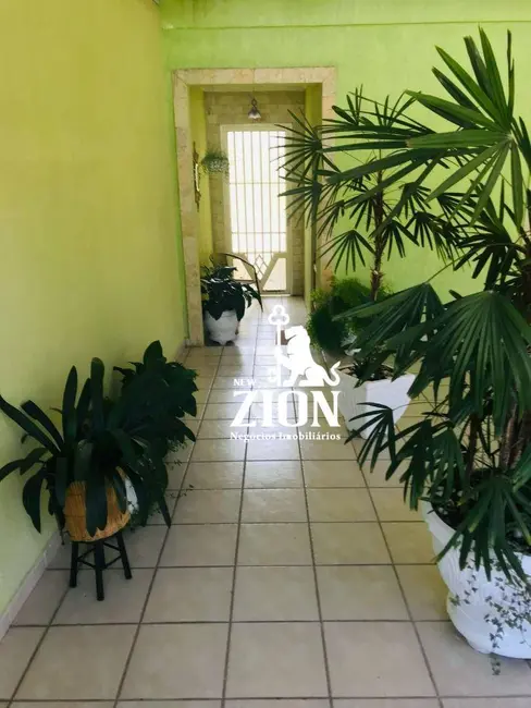 Sobrado com 3 quartos à venda, 179m2 em Vila Rosália, Guarulhos - SP - imagem 3 Foto 3 de Sobrado com 3 quartos à venda, 179m2 em Vila Rosália, Guarulhos - SP