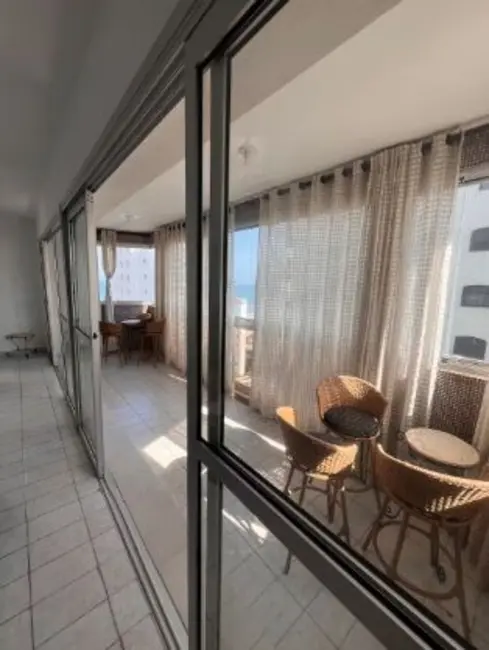 Foto 5 de Apartamento com 4 quartos à venda, 240m2 em Guaruja - SP
