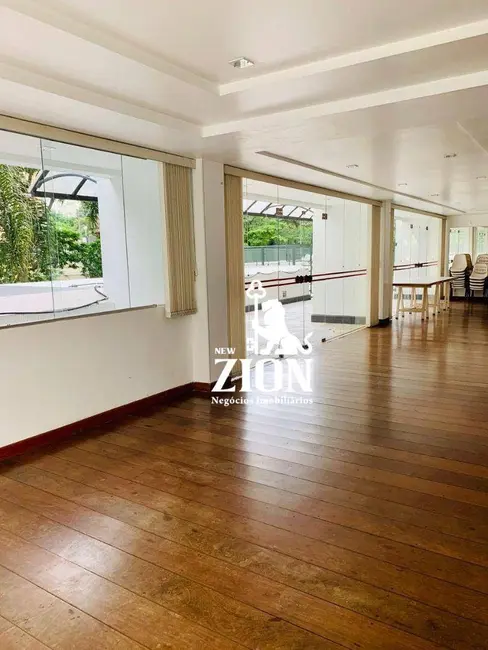 Apartamento com 3 quartos à venda, 187m2 em Santana, São Paulo - SP - imagem 3 Foto 3 de Apartamento com 3 quartos à venda, 187m2 em Santana, São Paulo - SP