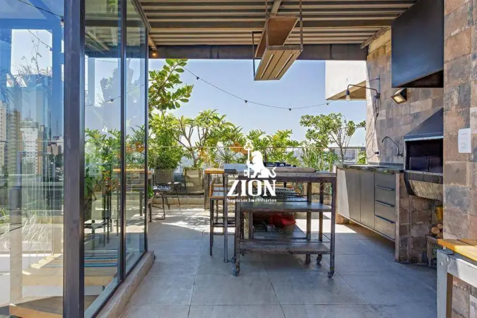 Cobertura com 2 quartos à venda, 250m2 em Cerqueira César, São Paulo - SP - imagem 2 Foto 2 de Cobertura com 2 quartos à venda, 250m2 em Cerqueira César, São Paulo - SP