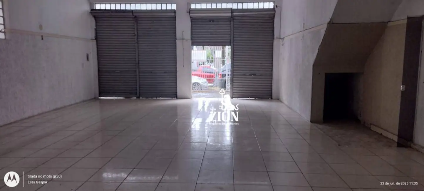 Foto 1 de Sala Comercial para alugar, 115m2 em Vila Sabrina, São Paulo - SP