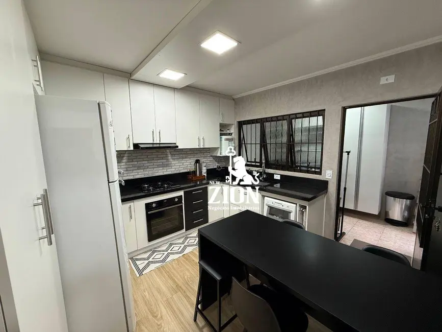 Sobrado com 3 quartos à venda, 131m2 em Vila Dom Pedro II, São Paulo - SP - imagem 3 Foto 3 de Sobrado com 3 quartos à venda, 131m2 em Vila Dom Pedro II, São Paulo - SP