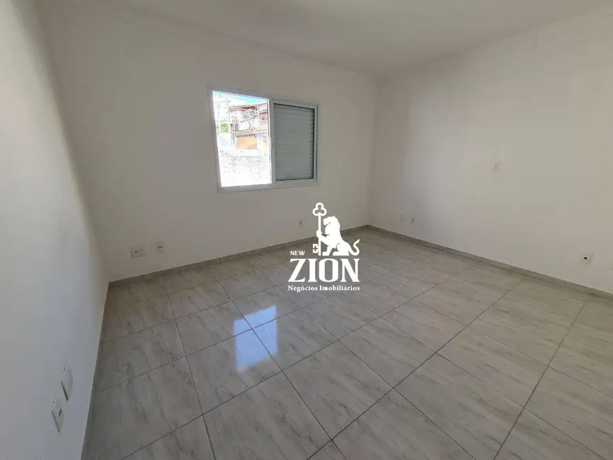 Foto 2 de Sobrado com 3 quartos à venda, 200m2 em Jardim Virginia Bianca, São Paulo - SP