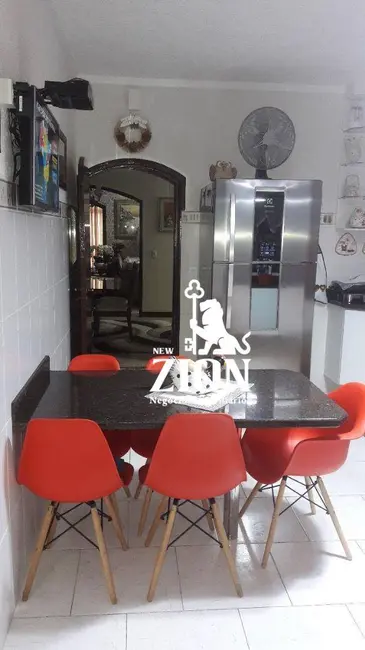 Sobrado com 3 quartos à venda, 220m2 em Horto Florestal, São Paulo - SP - imagem 3 Foto 3 de Sobrado com 3 quartos à venda, 220m2 em Horto Florestal, São Paulo - SP