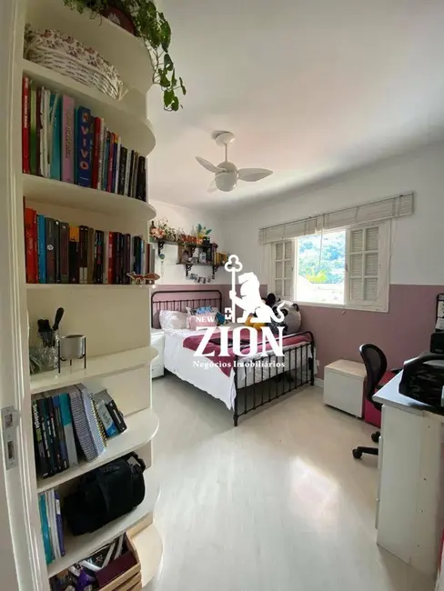 Foto 7 de Sobrado com 3 quartos à venda, 221m2 em Horto Florestal, São Paulo - SP