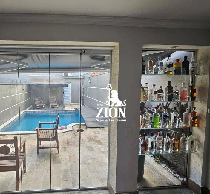 Foto 1 de Sobrado com 3 quartos à venda, 260m2 em Vila Mariza Mazzei, São Paulo - SP