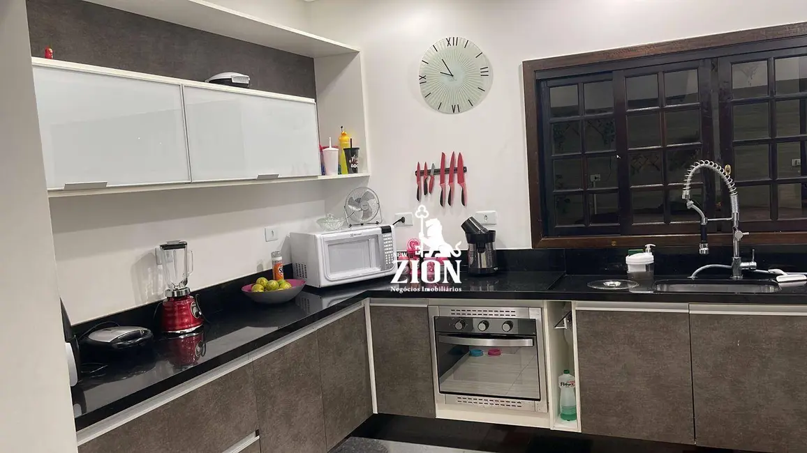 Foto 9 de Sobrado com 3 quartos à venda, 800m2 em Jardim Peri, São Paulo - SP