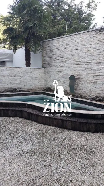 Foto 2 de Sobrado com 4 quartos à venda, 500m2 em Vila Albertina, São Paulo - SP