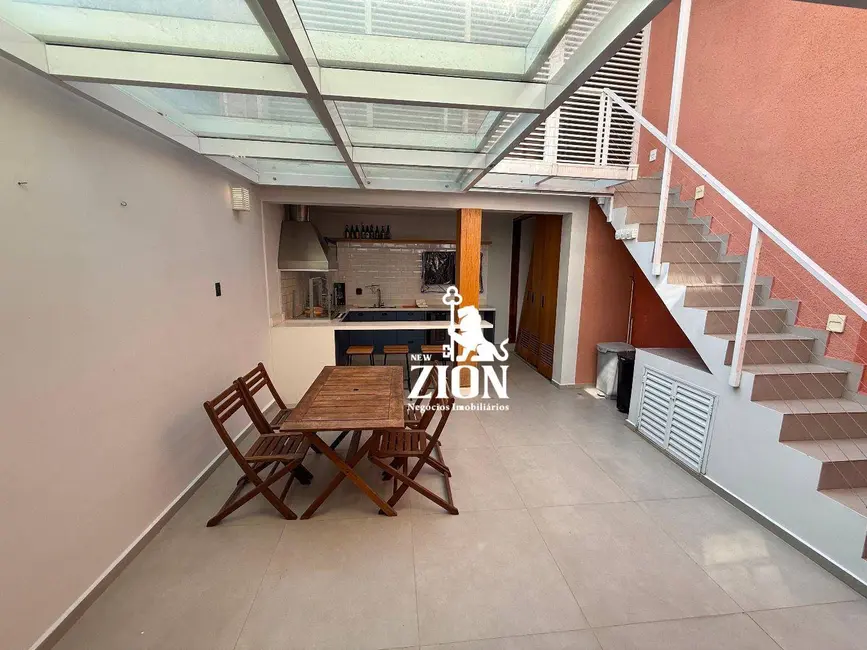 Sobrado com 3 quartos à venda, 175m2 em Vila Paiva, São Paulo - SP - imagem 8 Foto 8 de Sobrado com 3 quartos à venda, 175m2 em Vila Paiva, São Paulo - SP