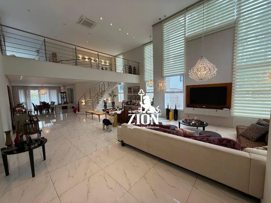 Foto 1 de Casa de Condomínio com 6 quartos à venda, 680m2 em Tucuruvi, São Paulo - SP