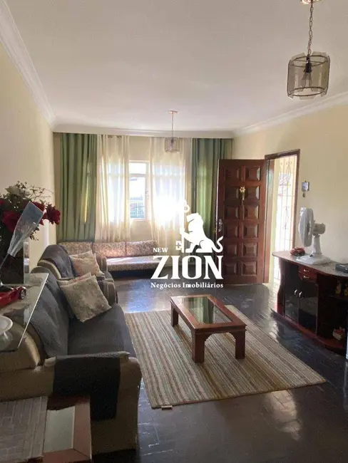 Sobrado com 3 quartos à venda, 250m2 em Vila Dom Pedro II, São Paulo - SP - imagem 2 Foto 2 de Sobrado com 3 quartos à venda, 250m2 em Vila Dom Pedro II, São Paulo - SP