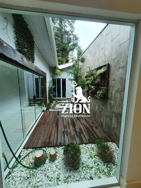Casa com 3 quartos à venda, 1000m2 em Tremembé, São Paulo - SP - imagem 4 Foto 4 de Casa com 3 quartos à venda, 1000m2 em Tremembé, São Paulo - SP
