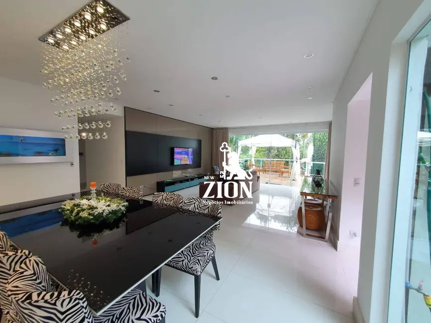 Casa com 3 quartos à venda, 1000m2 em Tremembé, São Paulo - SP - imagem 1 Foto 1 de Casa com 3 quartos à venda, 1000m2 em Tremembé, São Paulo - SP