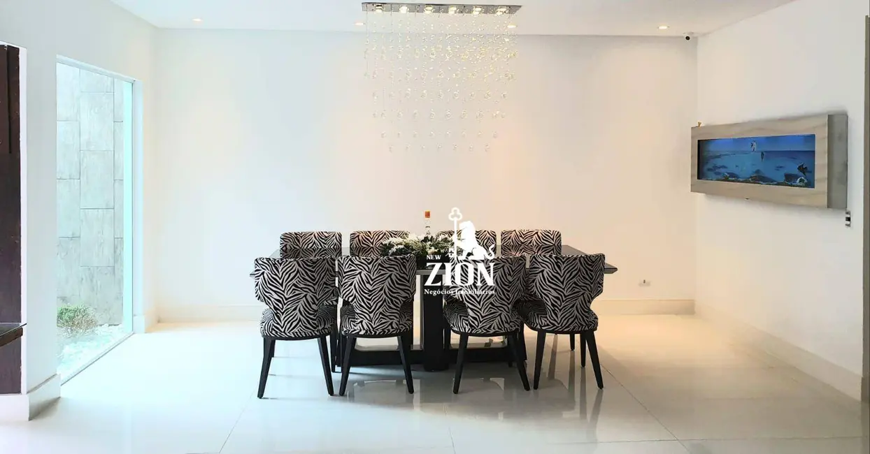 Casa com 3 quartos à venda, 1000m2 em Tremembé, São Paulo - SP - imagem 2 Foto 2 de Casa com 3 quartos à venda, 1000m2 em Tremembé, São Paulo - SP