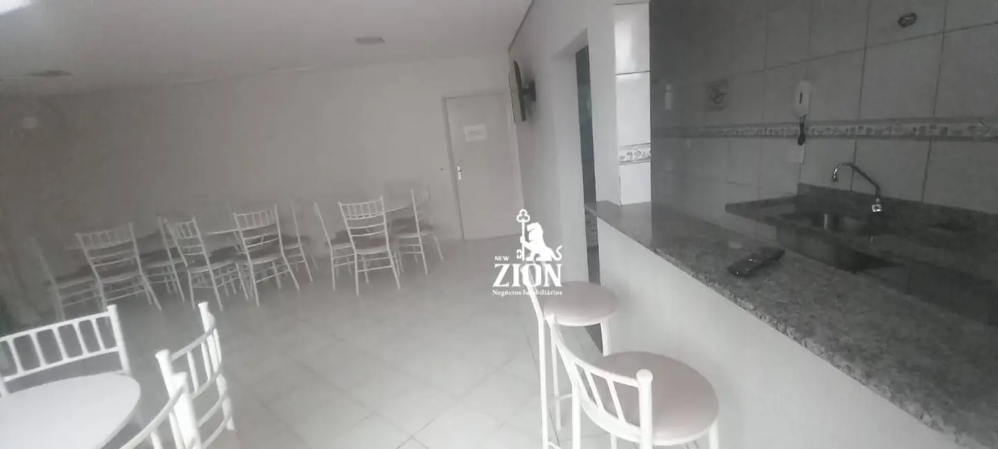 Foto 2 de Apartamento com 2 quartos à venda, 75m2 em Vila Paiva, São Paulo - SP