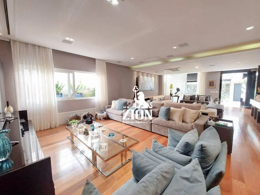 Casa com 4 quartos à venda, 750m2 em Horto Florestal, São Paulo - SP - imagem 1 Foto 1 de Casa com 4 quartos à venda, 750m2 em Horto Florestal, São Paulo - SP