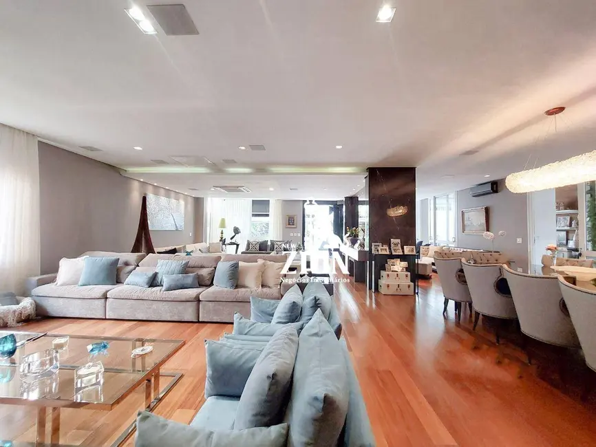 Casa com 4 quartos à venda, 750m2 em Horto Florestal, São Paulo - SP - imagem 3 Foto 3 de Casa com 4 quartos à venda, 750m2 em Horto Florestal, São Paulo - SP