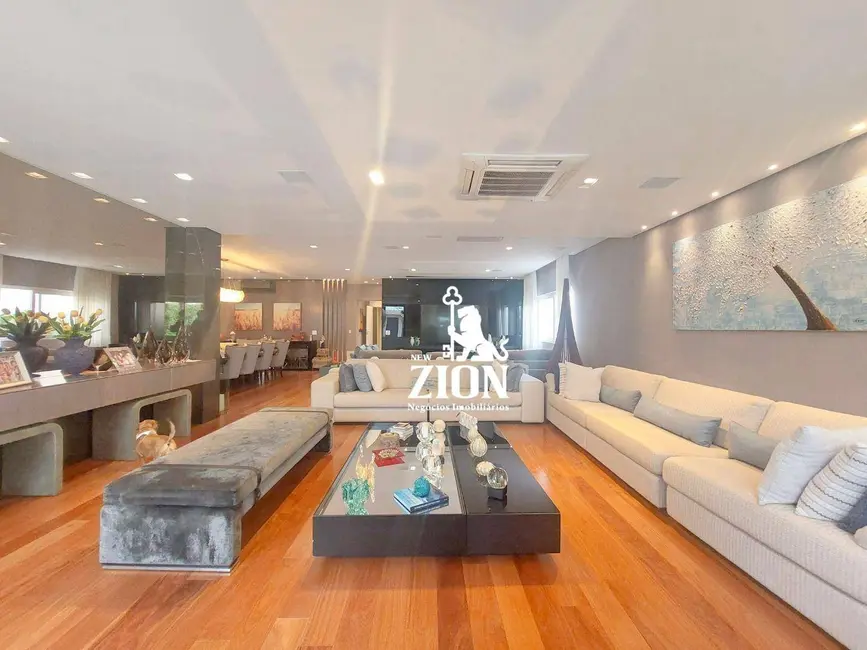 Casa com 4 quartos à venda, 750m2 em Horto Florestal, São Paulo - SP - imagem 2 Foto 2 de Casa com 4 quartos à venda, 750m2 em Horto Florestal, São Paulo - SP