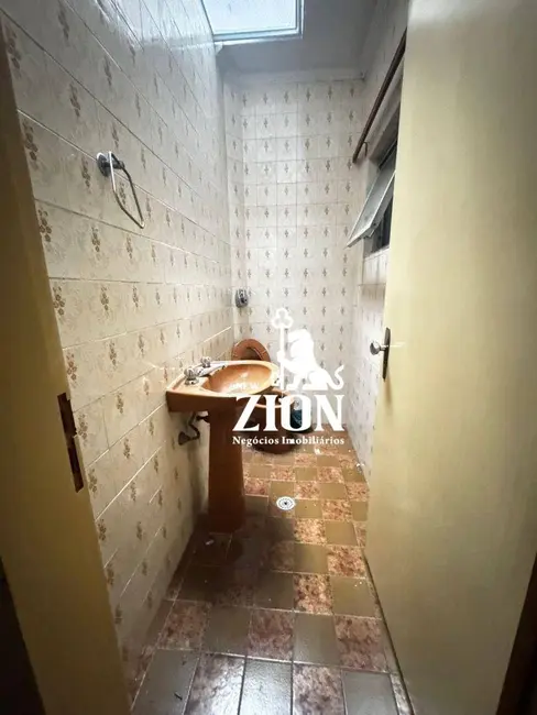 Foto 9 de Casa com 3 quartos para alugar, 200m2 em Jardim Anália Franco, São Paulo - SP