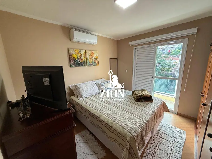 Foto 6 de Sobrado com 3 quartos à venda, 155m2 em Vila Nivi, São Paulo - SP