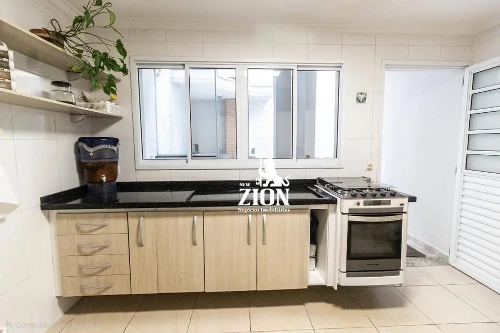 Sobrado com 3 quartos à venda, 167m2 em Água Fria, São Paulo - SP - imagem 7 Foto 7 de Sobrado com 3 quartos à venda, 167m2 em Água Fria, São Paulo - SP