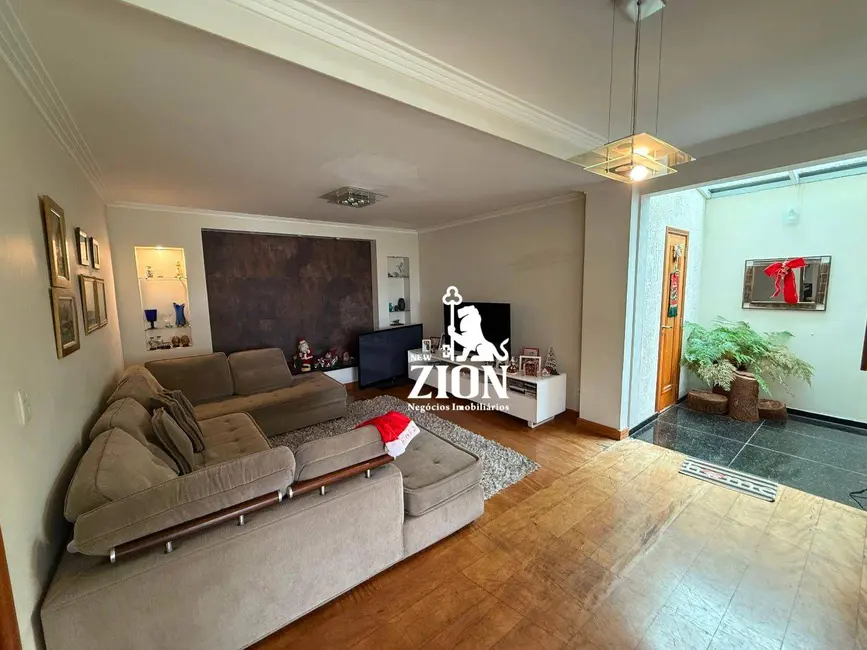 Foto 1 de Casa de Condomínio com 5 quartos à venda, 280m2 em Horto Florestal, São Paulo - SP