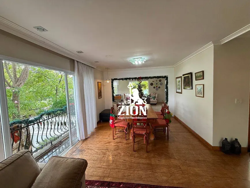 Foto 4 de Casa de Condomínio com 5 quartos à venda, 280m2 em Horto Florestal, São Paulo - SP