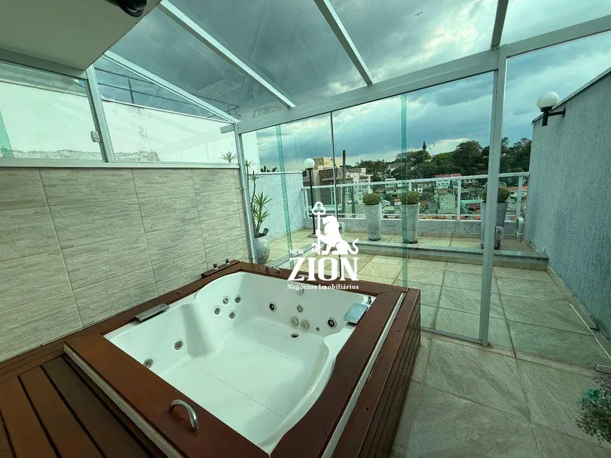 Casa de Condomínio com 3 quartos à venda, 227m2 em Horto Florestal, São Paulo - SP - imagem 2 Foto 2 de Casa de Condomínio com 3 quartos à venda, 227m2 em Horto Florestal, São Paulo - SP