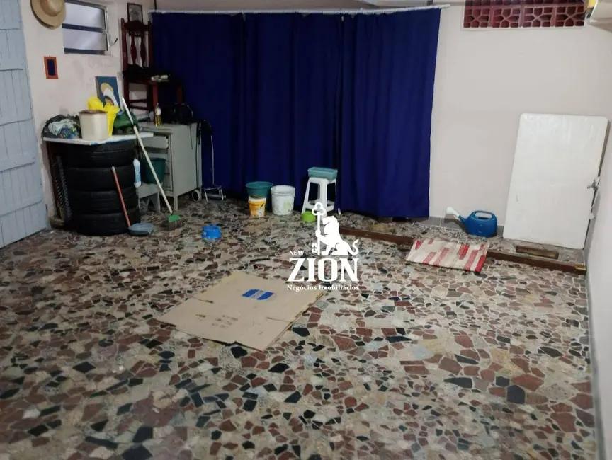 Foto 5 de Casa com 2 quartos à venda, 300m2 em Vila Maria Alta, São Paulo - SP