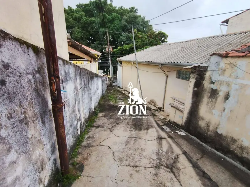 Foto 4 de Casa com 2 quartos à venda, 300m2 em Vila Maria Alta, São Paulo - SP