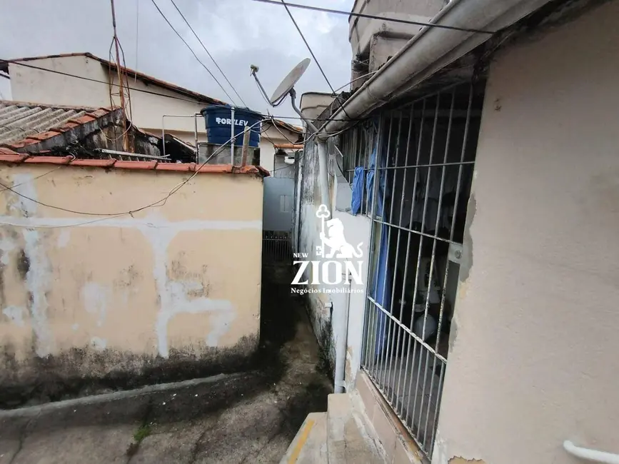 Foto 2 de Casa com 2 quartos à venda, 300m2 em Vila Maria Alta, São Paulo - SP