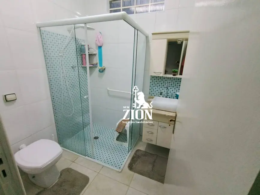 Foto 9 de Casa com 2 quartos à venda, 300m2 em Vila Maria Alta, São Paulo - SP