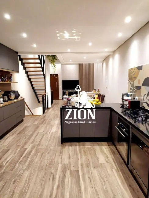 Foto 1 de Sobrado com 3 quartos à venda, 189m2 em Jardim São Paulo(Zona Norte), São Paulo - SP