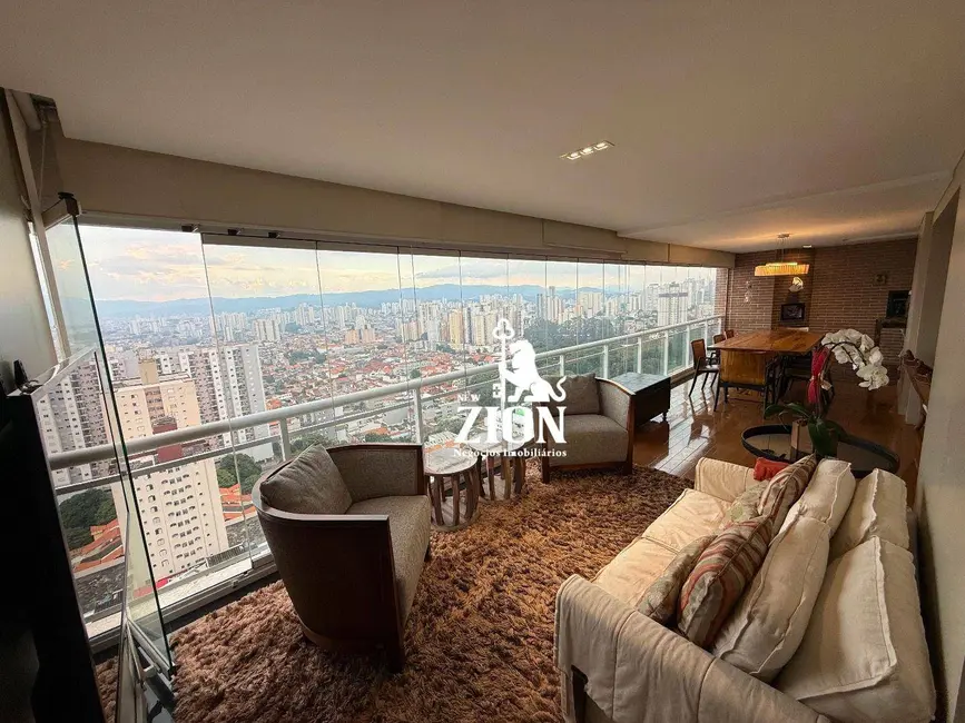 Foto 1 de Apartamento com 3 quartos à venda, 204m2 em Santa Teresinha, São Paulo - SP