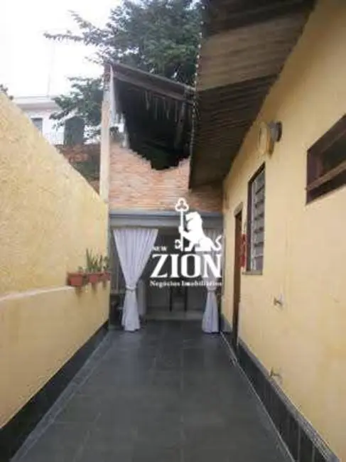 Foto 9 de Sobrado com 4 quartos à venda, 284m2 em Vila Mazzei, São Paulo - SP