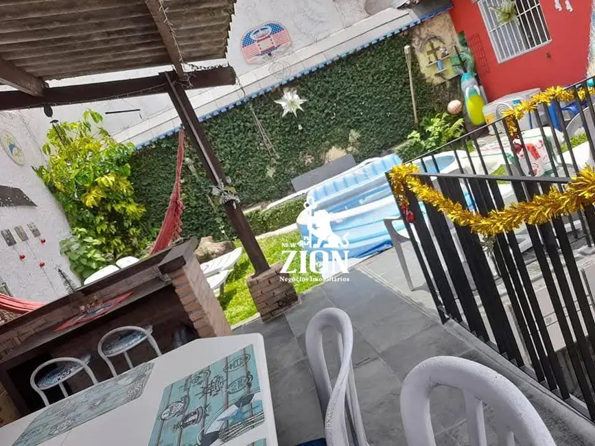 Foto 2 de Sobrado com 4 quartos à venda, 284m2 em Vila Mazzei, São Paulo - SP