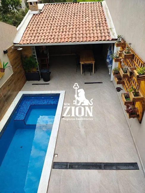 Foto 1 de Sobrado com 3 quartos à venda, 200m2 em Vila Aurora, São Paulo - SP