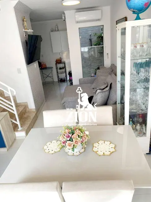 Casa com 2 quartos à venda, 116m2 em Jardim do Colégio (Zona Norte), São Paulo - SP - imagem 3 Foto 3 de Casa com 2 quartos à venda, 116m2 em Jardim do Colégio (Zona Norte), São Paulo - SP
