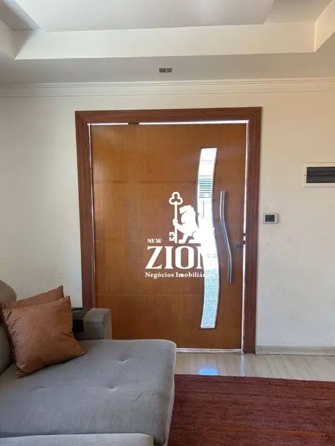 Foto 6 de Casa com 4 quartos à venda, 250m2 em Jardim Virginia Bianca, São Paulo - SP