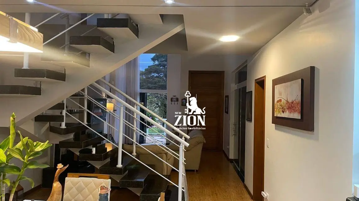 Casa com 3 quartos à venda, 360m2 em Atibaia - SP - imagem 7 Foto 7 de Casa com 3 quartos à venda, 360m2 em Atibaia - SP