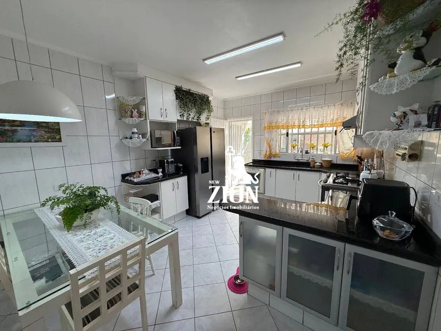 Foto 6 de Casa com 4 quartos à venda, 135m2 em Vila Maria Alta, São Paulo - SP