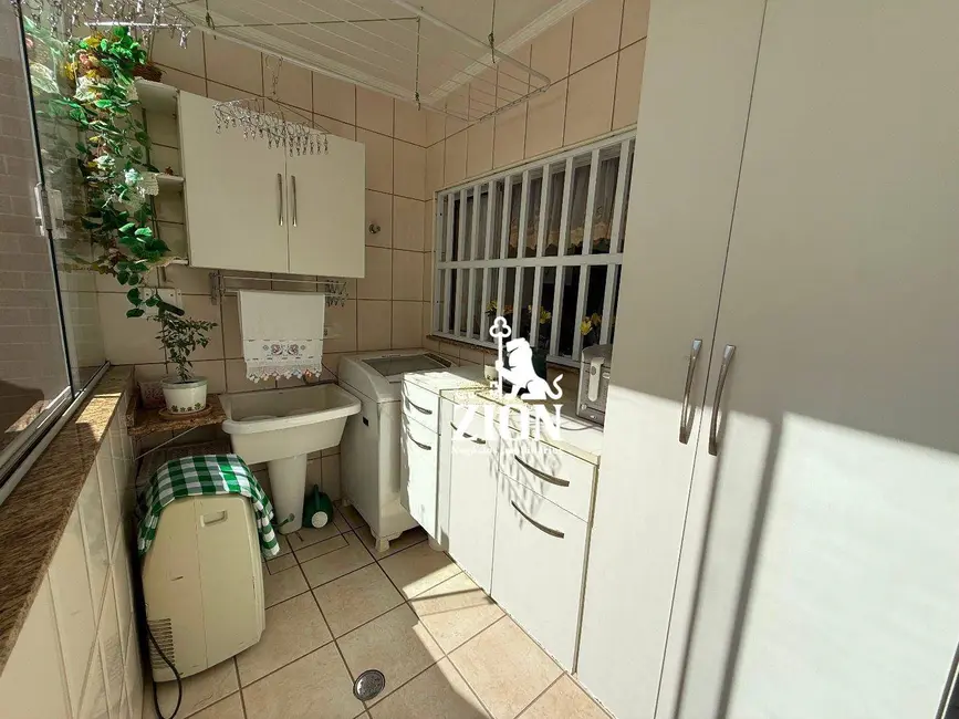 Foto 7 de Casa com 4 quartos à venda, 135m2 em Vila Maria Alta, São Paulo - SP