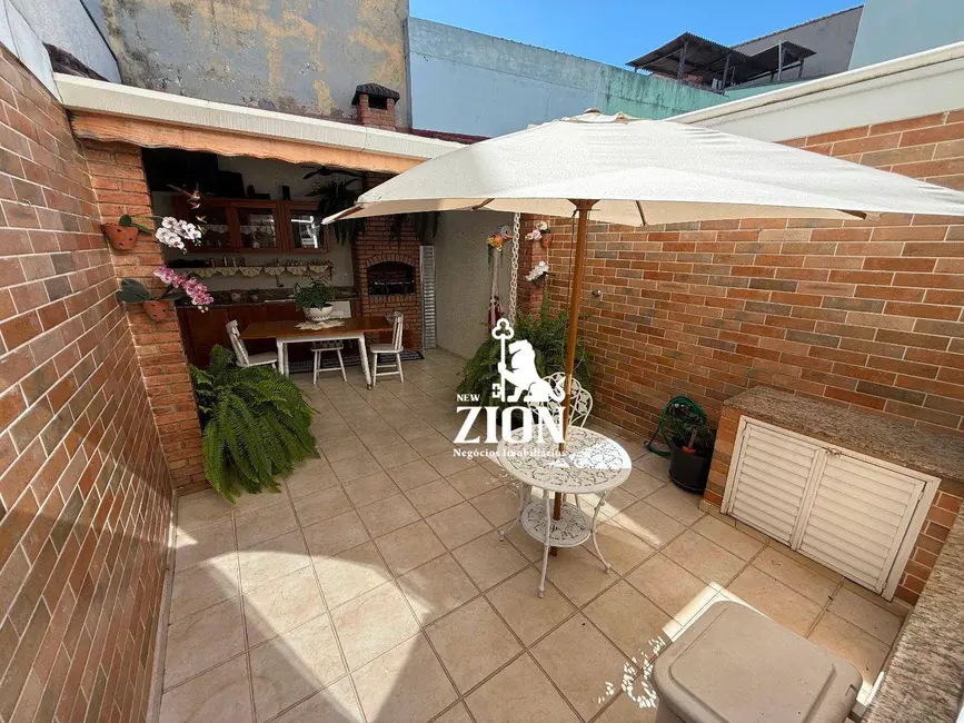 Foto 4 de Casa com 4 quartos à venda, 135m2 em Vila Maria Alta, São Paulo - SP