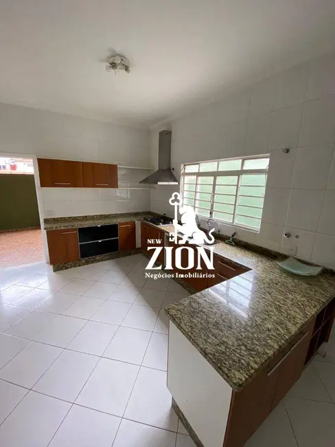 Foto 5 de Sobrado com 3 quartos à venda, 250m2 em Vila Paulicéia, São Paulo - SP