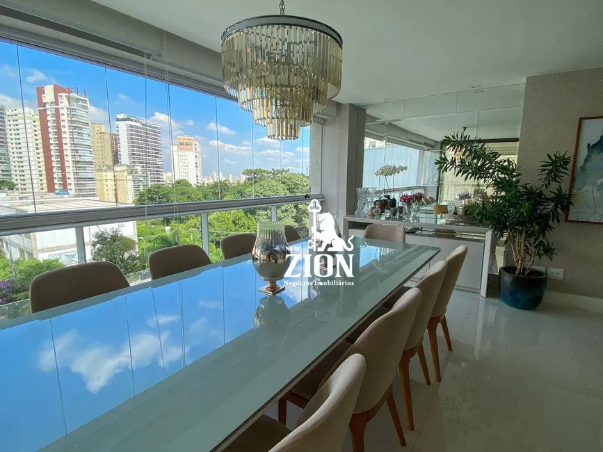 Apartamento com 3 quartos à venda, 195m2 em Santana, São Paulo - SP - imagem 1 Foto 1 de Apartamento com 3 quartos à venda, 195m2 em Santana, São Paulo - SP