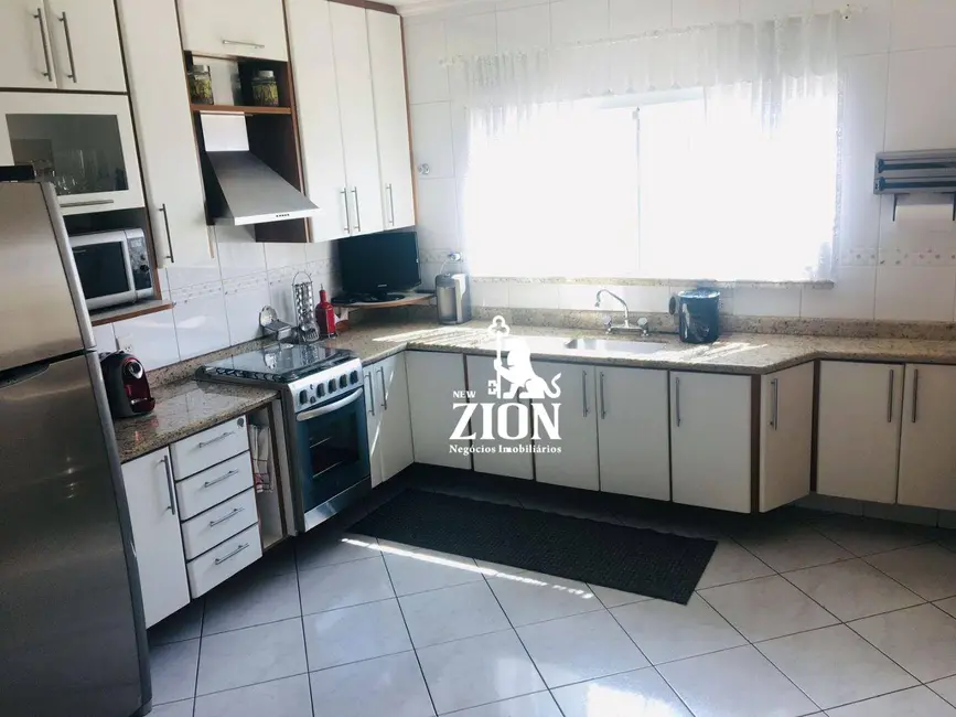 Foto 6 de Sobrado com 3 quartos à venda, 270m2 em Vila Gustavo, São Paulo - SP