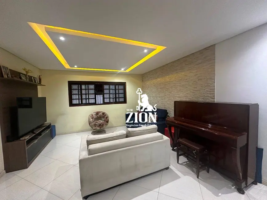 Foto 2 de Sobrado com 3 quartos à venda, 141m2 em Chora Menino, São Paulo - SP