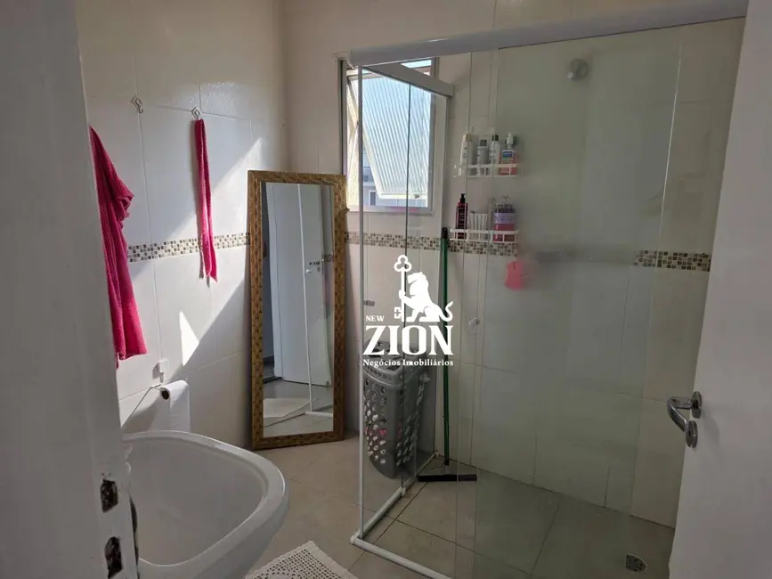 Foto 2 de Sobrado com 3 quartos à venda, 130m2 em Vila Paiva, São Paulo - SP