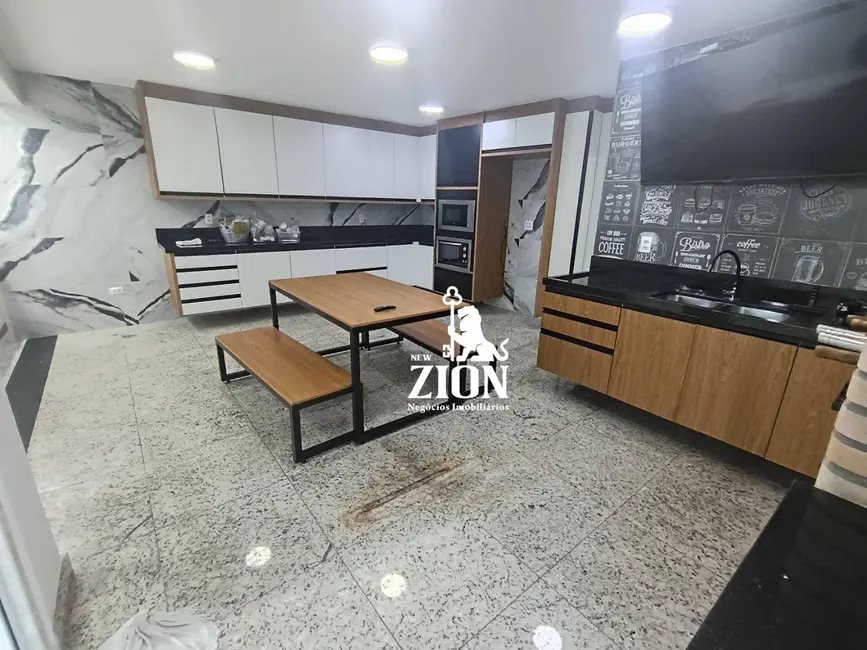Casa com 4 quartos à venda, 174m2 em Vila Maria Alta, São Paulo - SP - imagem 3 Foto 3 de Casa com 4 quartos à venda, 174m2 em Vila Maria Alta, São Paulo - SP
